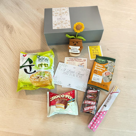 Korean Comfort Gift Box with Positive Crochet Flower - Xihaha Oriental Food & Gifts