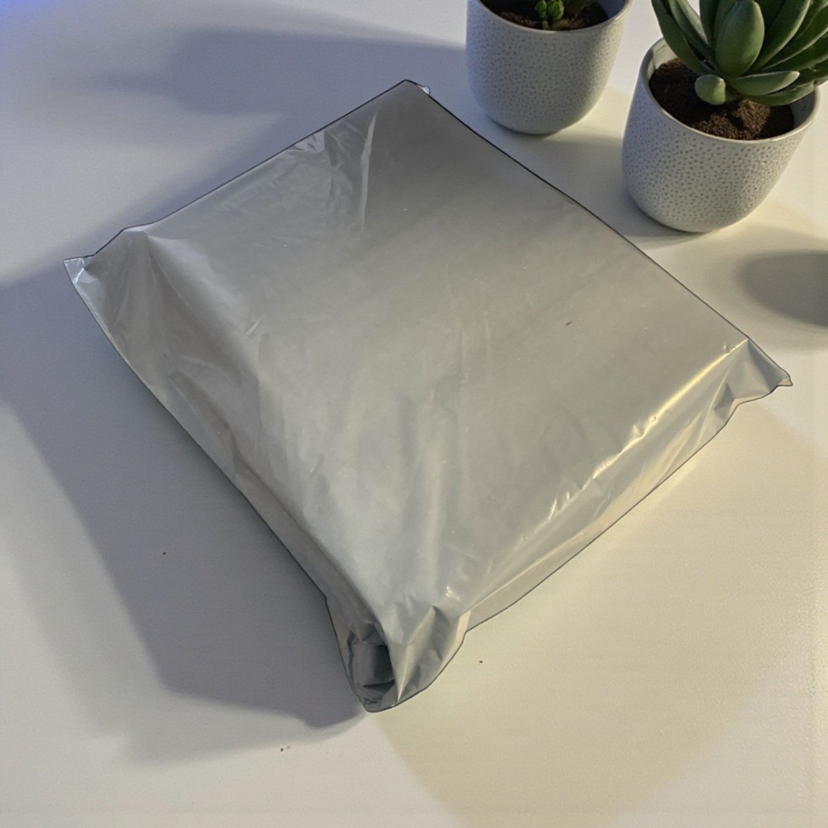 Korean Instant Noodles Snack Box Gift Ready - to - Eat Snack & Treats Hamper - Xihaha Oriental Food & Gifts