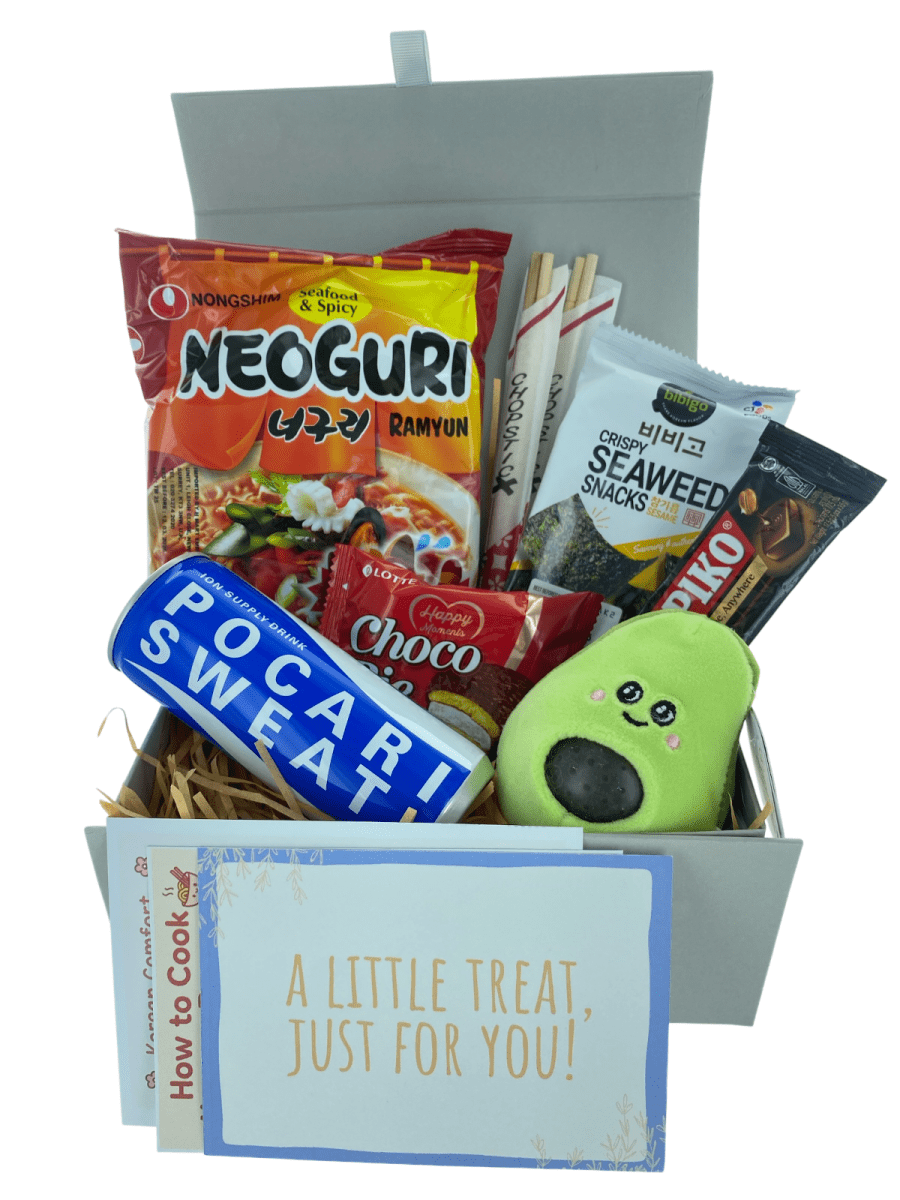 Korean Ramyun Snack Hamper Asian Comfort Food Gift Box, Care Package for Student - Xihaha Limited