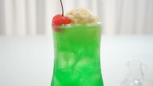 Sunny Melon Flavour Syrup 1L | Japanese Melon Drink Syrup Concentrate | Café & Bubble Tea Syrup | Dilute 1:4 | Makes Refreshing Fruit Drinks - Xihaha Oriental Food & Gifts