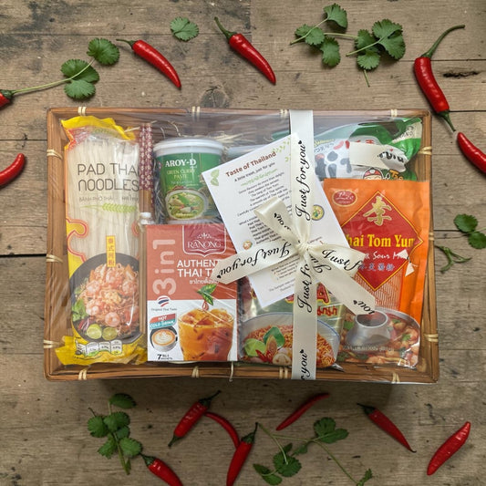 Thai Street Food Discovery Hamper | Thai Noodles, Snacks & Thai Tea Gift Box | Asian Food Gift Set | Housewarming Gift | Foodie Gift - Xihaha Oriental Food & Gifts