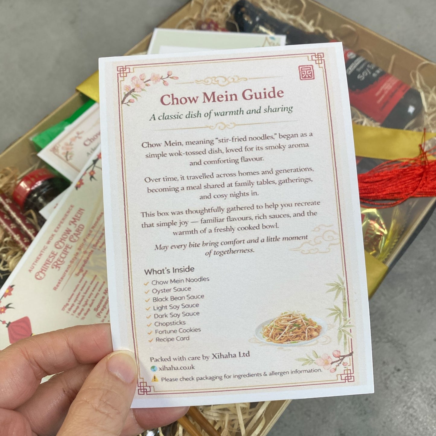 Chinese Chow Mein Gift Set – Noodle Cooking Kit Hamper with Sauces & Chopsticks