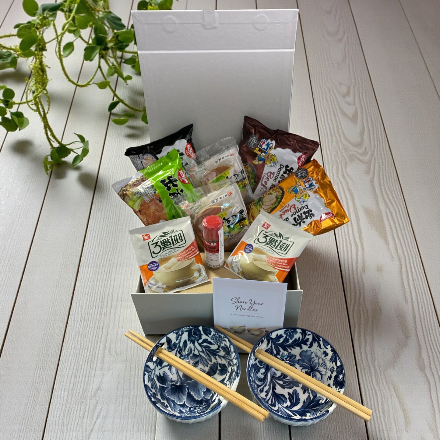 Nissin “Share Your Noodles” Gift Hamper for Two – Ramen Bowls, Milk Tea, Dorayaki & Japanese Togarashi