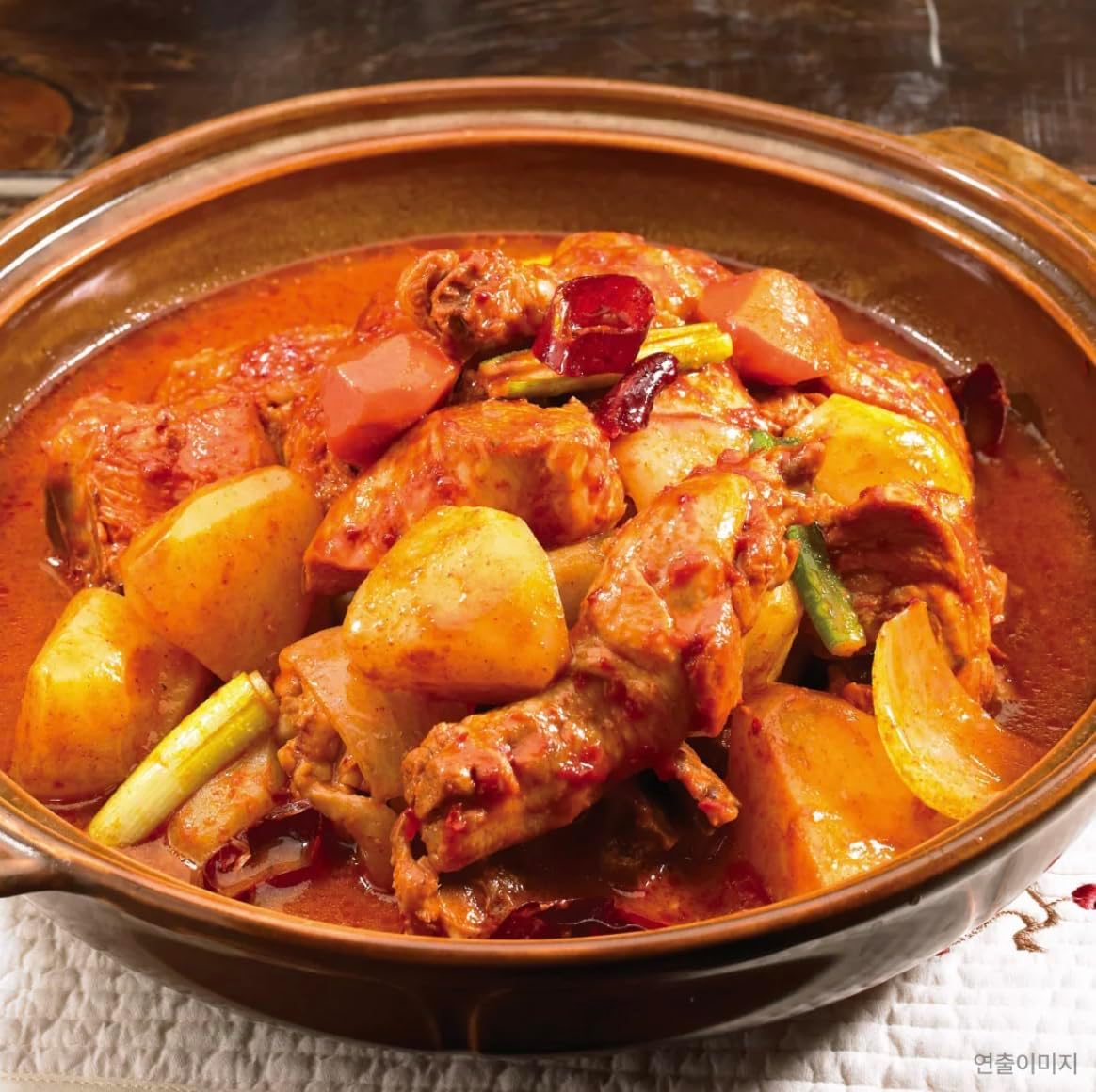 CJ Beksul Korean Spicy Braised Chicken Sauce 290g | Dakbokkeumtang Marinade - Xihaha Oriental Food & Gifts