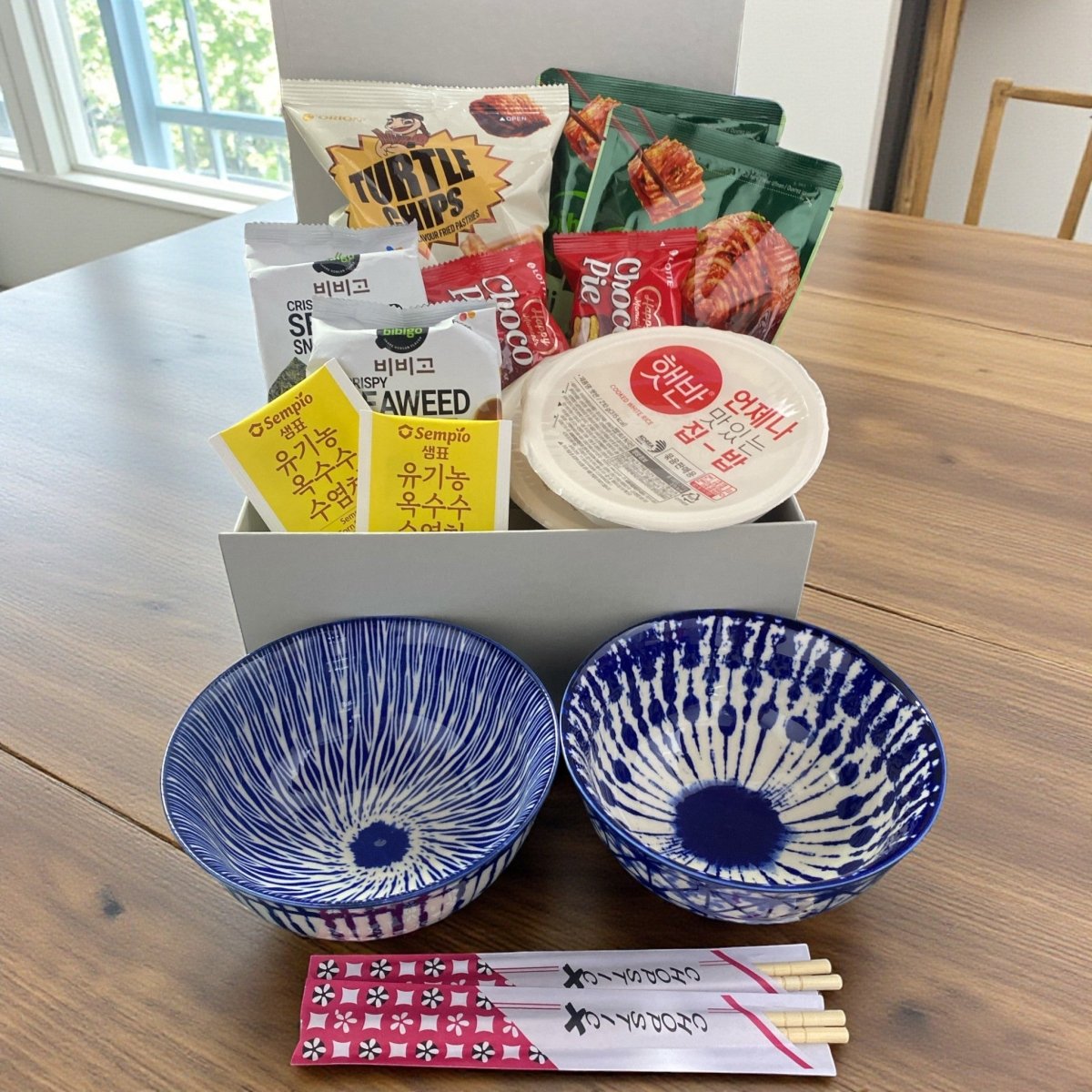 Korean Meal Hamper for Two | Rice & Kimchi Bowl Gift Set | Seaweed, Snacks, Choco Pie - Xihaha Oriental Food & Gifts