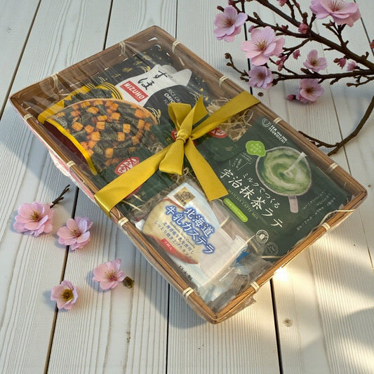 Kyoto Matcha Treats Japanese Snack Food Gift Basket - Xihaha Oriental Food & Gifts