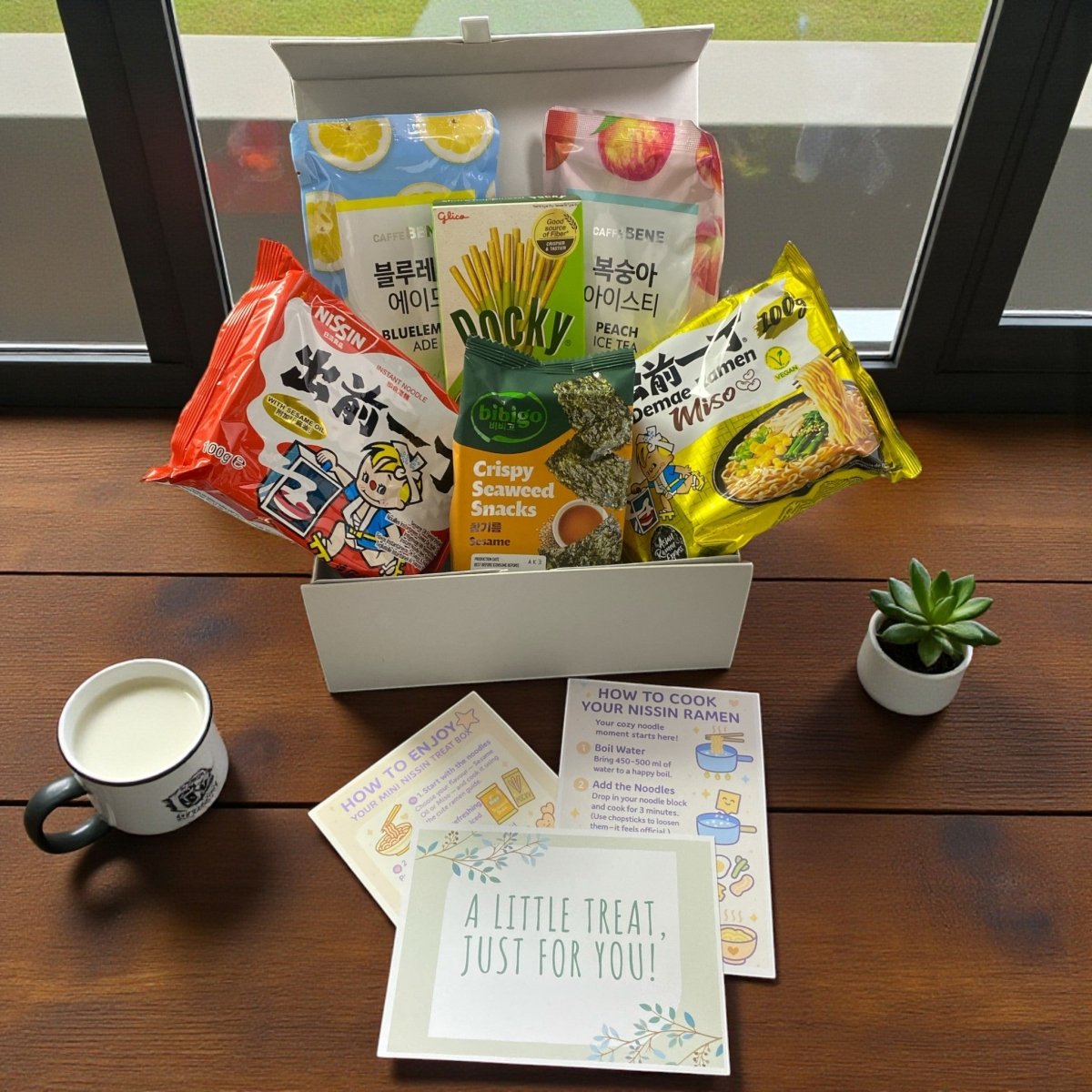 Mini Nissin Ramen Gift Box with noodles, Pocky, Korean drinks & seaweed - Xihaha Oriental Food & Gifts