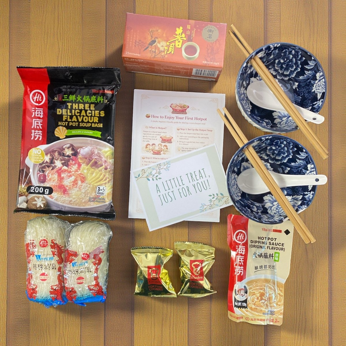 Reunion Hotpot Bowl Gift Set | Chinese Hotpot Gift with Ceramic Bowls, Glass Noodles & Tea | Chinese New Year Family Gift - Xihaha Oriental Food & Gifts